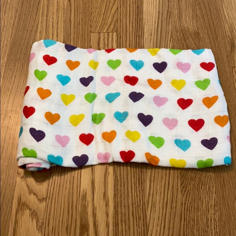 Tula Rainbow Hearts
